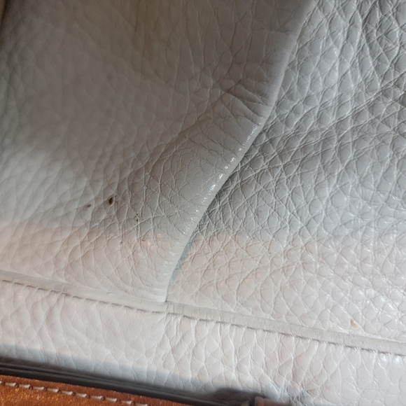 Coach used bag w wallet coin and key chain a four piece set - Picture 15 of 16